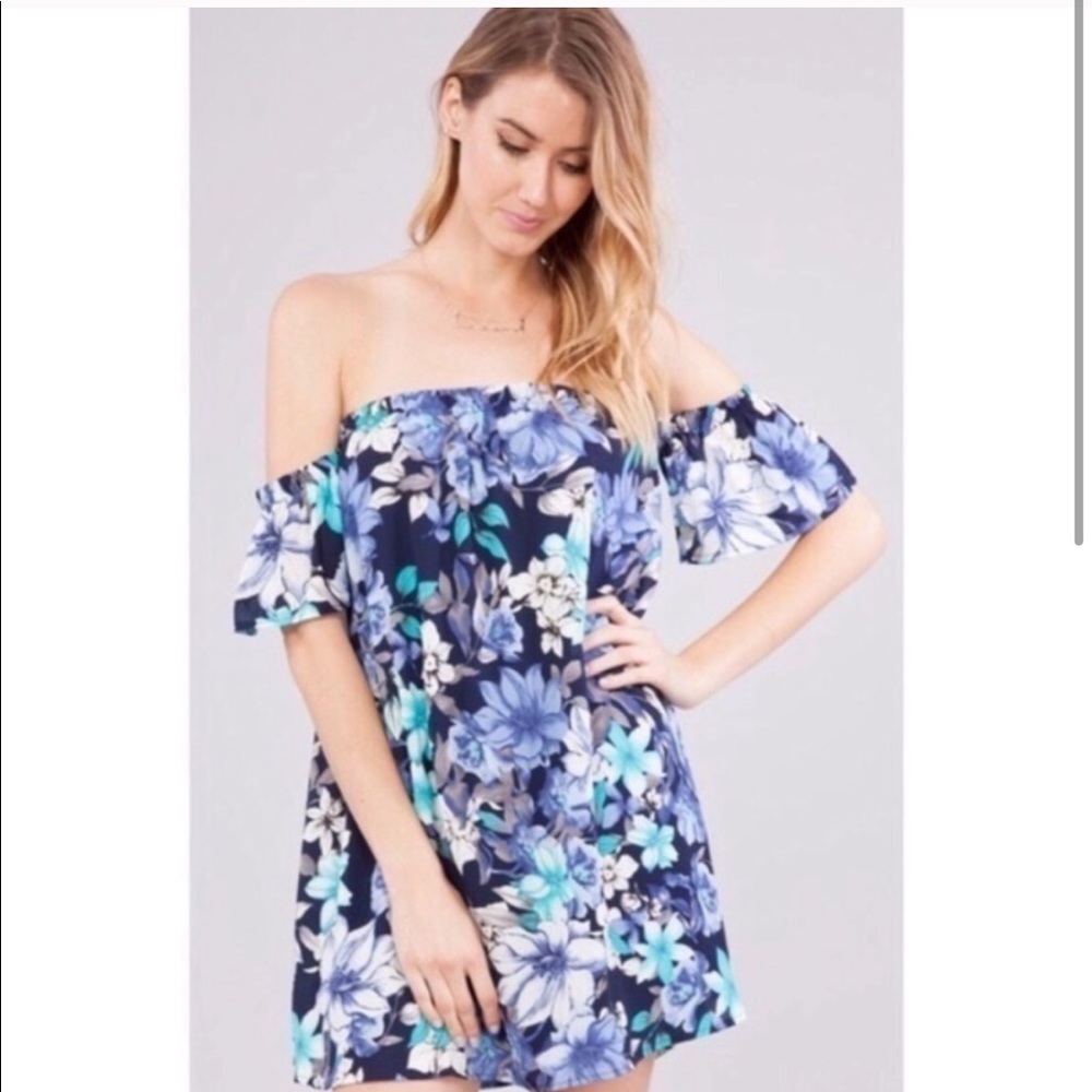 ❤️HOST PICK❤️ Blue Floral Off-Shoulder Dress - Picture 3 of 4